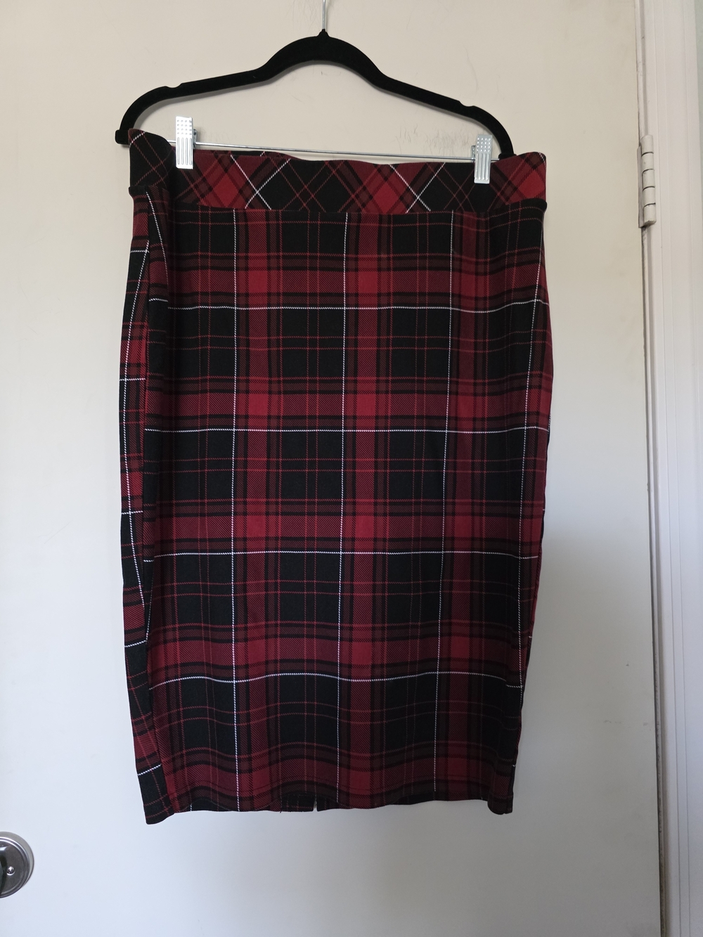 torrid Red and Black Plaid Pencil Skirt